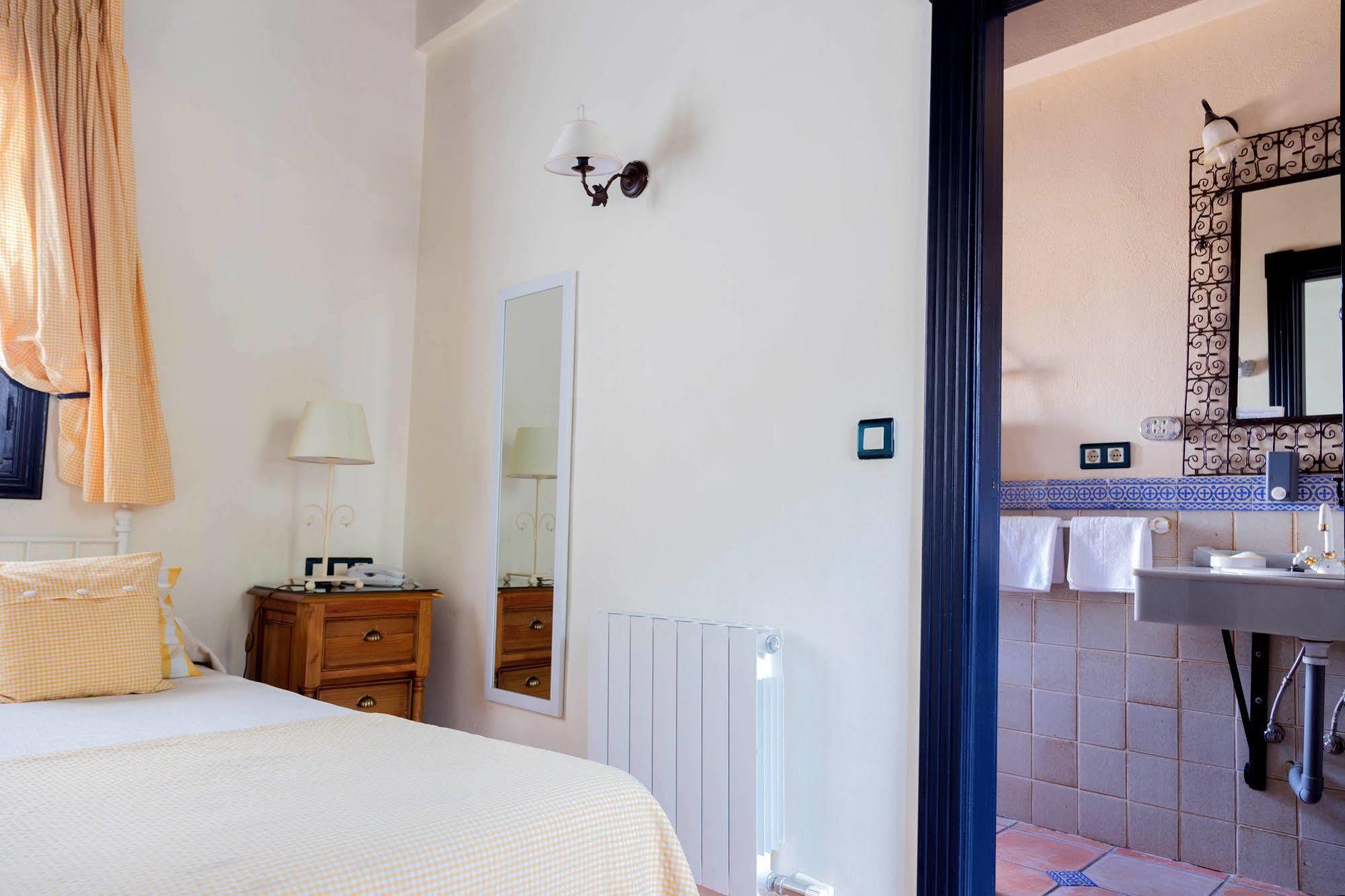 Hotel Rosa De Oro Granada Luaran gambar